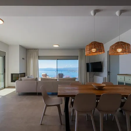 Cella * Καλαμάτα