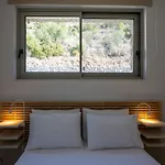 Cella * Kalamata