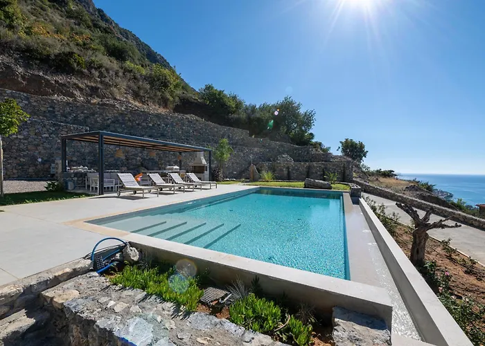 Вилла Cella Каламата