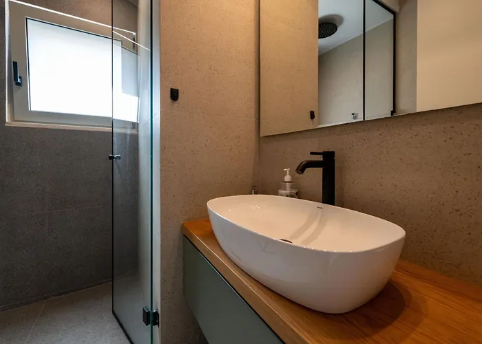 Cella Каламата